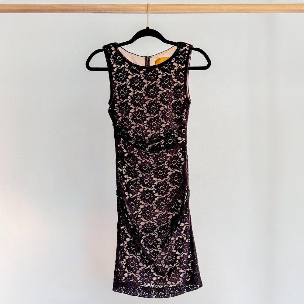Nicole Miller Black Lace Dress Size 0 – Elegant & Classy with Nude Lining